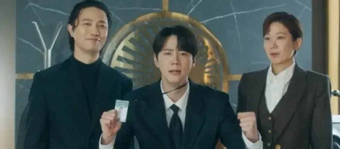 《新進社員姜會長》EP2 黃俊賢以實習生身分進入最盛集團劇照